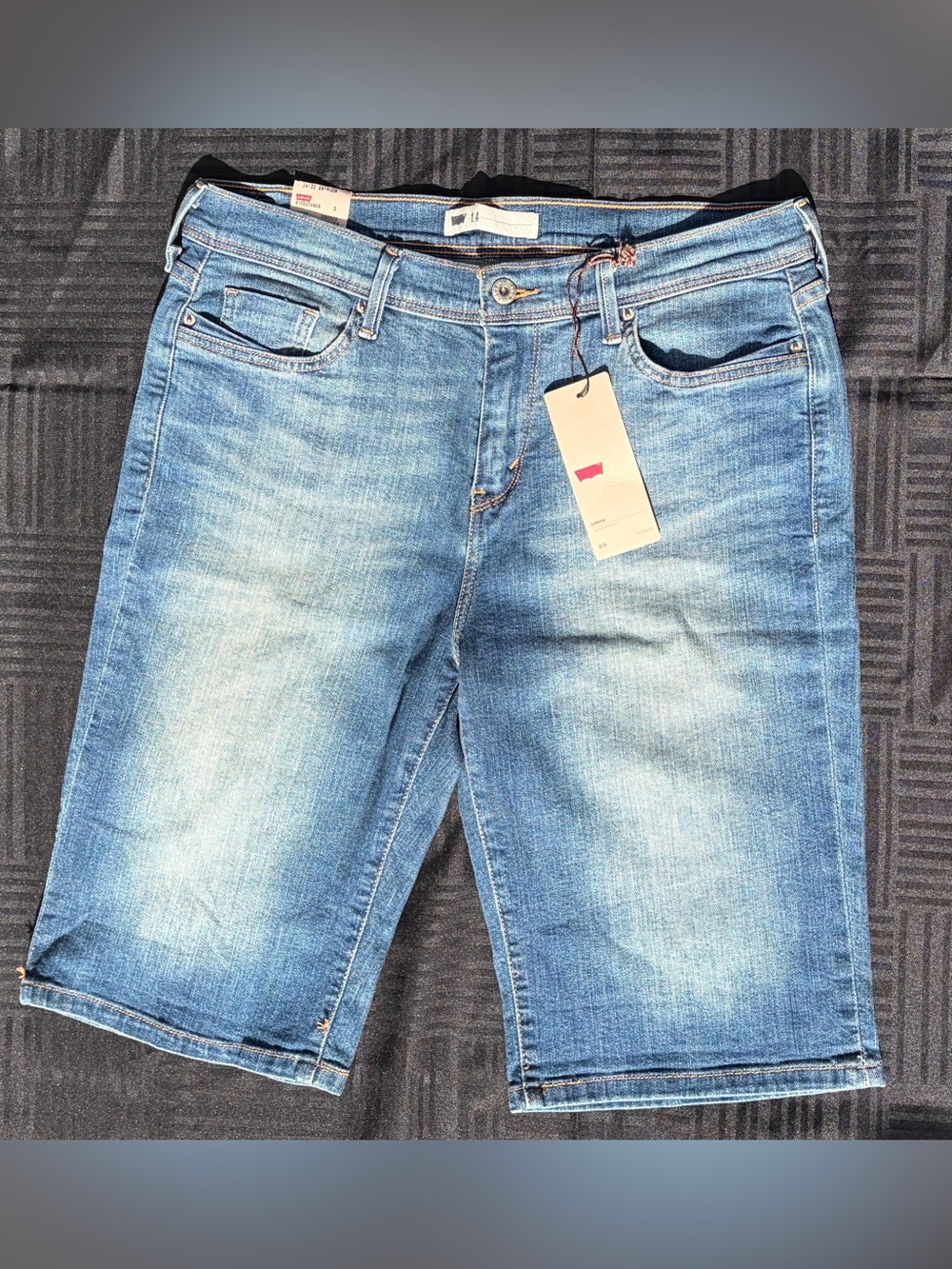 Levi's Light Blue Relaxed Fit Men's Jeans Shorts